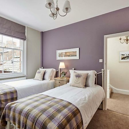 Harbour House Villa Whitby Ngoại thất bức ảnh